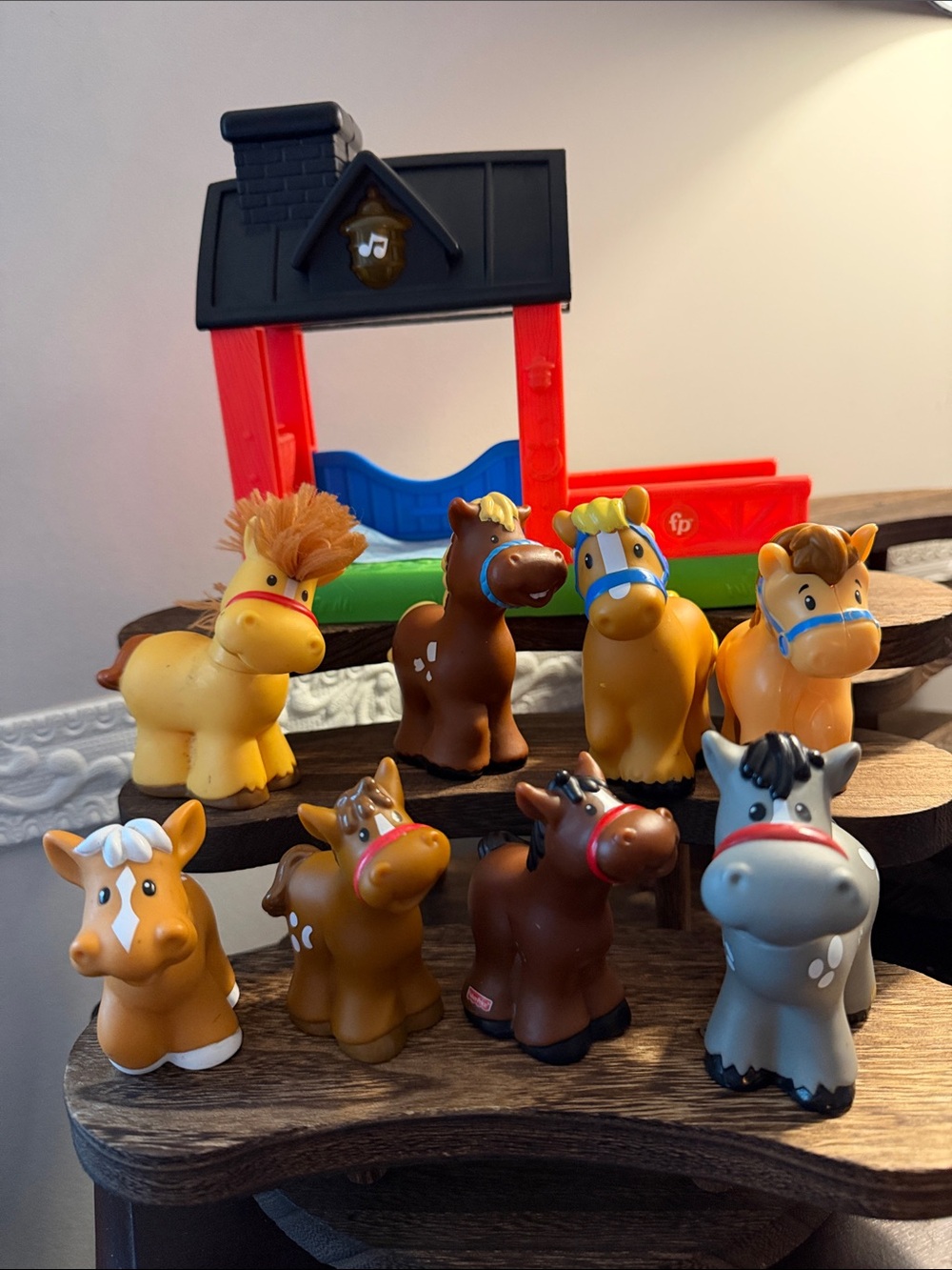 Fisher Price Little People HORSE LOVERS Bundle 8 Unique Horses and Stable - Picture 2 of 4